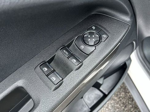 Used 2019 Ford EcoSport SE w/ SE Convenience Package image 15