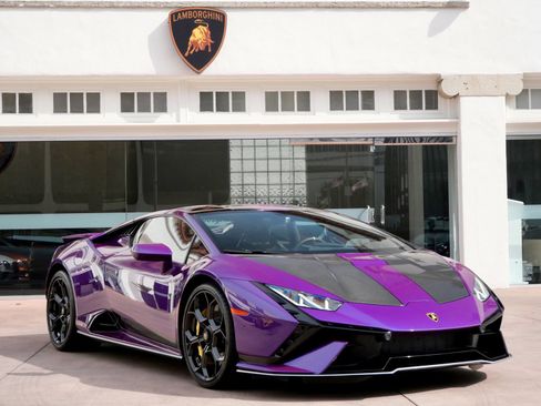 Used 2023 Lamborghini Huracan Tecnica RWD image 1