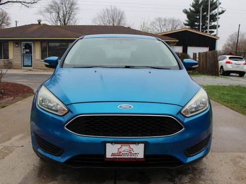Used 2015 Ford Focus SE image 3