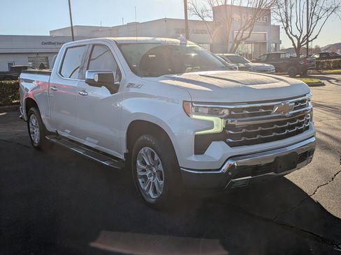 Certified 2022 Chevrolet Silverado 1500 LTZ image 2