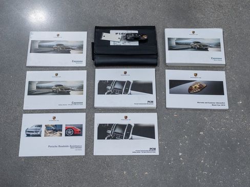 Used 2016 Porsche Cayenne Turbo S w/ Premium Package Plus image 35