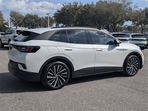 Used 2024 Volkswagen ID.4 S image 3