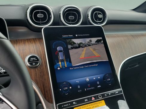 Certified 2026 Mercedes-Benz GLC 300 image 27
