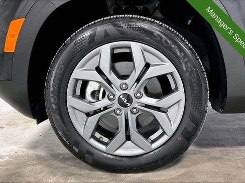Used 2026 Kia Seltos LX AWD/4WD image 10