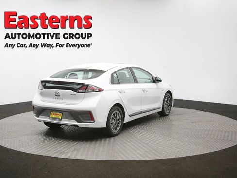 Used 2020 Hyundai Ioniq Limited image 40