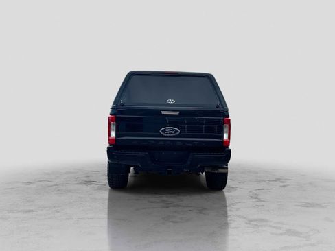 Used 2019 Ford F250 XLT w/ XLT Premium Package AWD/4WD image 5