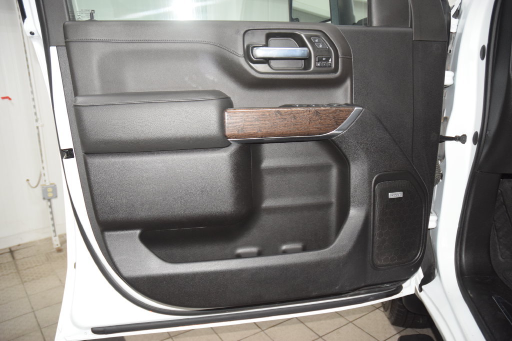 Used 2023 GMC Sierra 3500 Denali AWD/4WD image 45