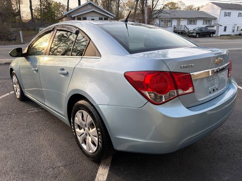 Used 2012 Chevrolet Cruze LS w/ Connectivity Package FWD image 7