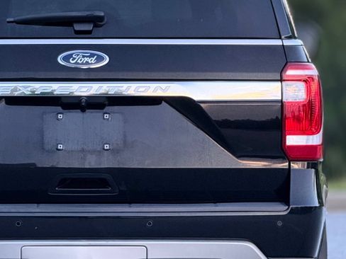 Used 2021 Ford Expedition XL RWD image 17
