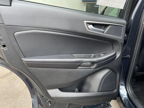 Used 2024 Ford Edge SEL w/ Convenience Package AWD/4WD image 29