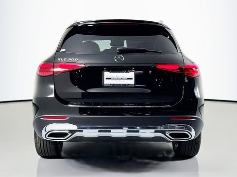 New 2026 Mercedes-Benz GLC 300 image 3