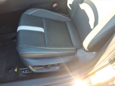 Certified 2025 Toyota Camry SE w/ Convenience Package FWD image 24