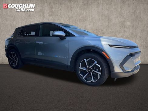 New 2026 Chevrolet Equinox EV LT FWD image 7