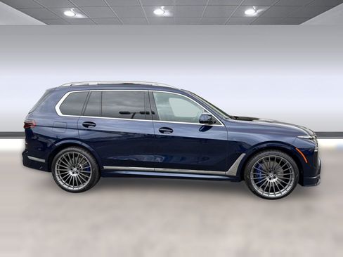 Used 2024 BMW ALPINA XB7 AWD/4WD image 8