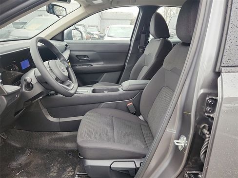 New 2026 Nissan Kicks S image 6