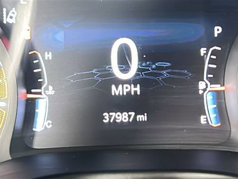 Used 2023 Jeep Compass Latitude AWD/4WD image 18