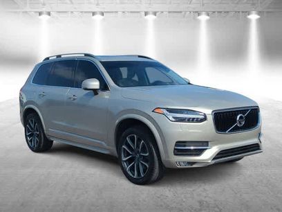Used 2017 Volvo XC90 T6 Momentum w/ Vision Package