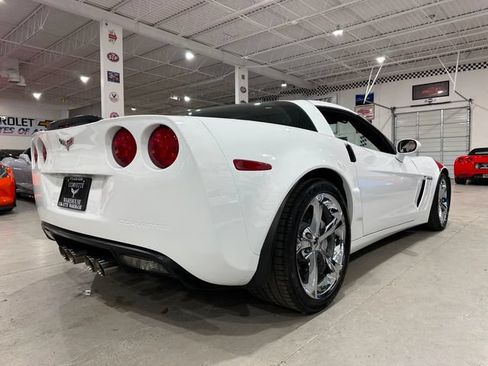 Used 2011 Chevrolet Corvette Grand Sport w/ Preferred Equipment Group RWD image 3