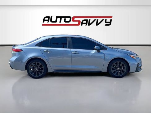 Used 2024 Toyota Corolla XSE FWD image 8