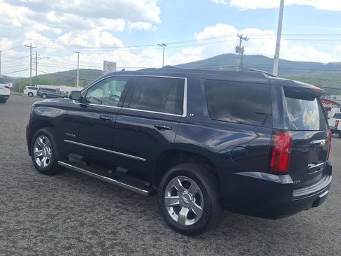 Used 2019 Chevrolet Tahoe LT w/ LT Signature Package AWD/4WD image 5