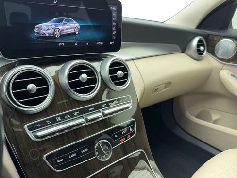 Used 2021 Mercedes-Benz C 300 C 300 image 27