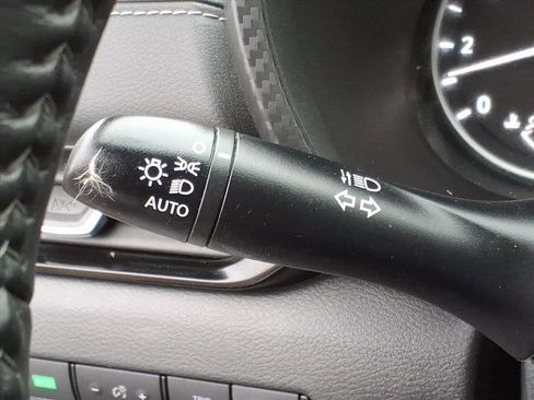 Used 2022 Nissan Sentra SV image 20