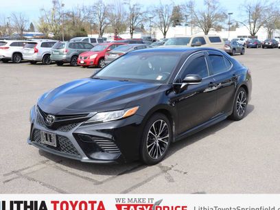 Used 2018 Toyota Camry SE w/ Moonroof Package