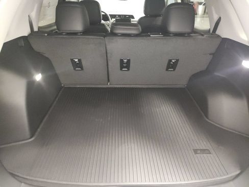 New 2027 GMC Terrain Denali w/ LPO, Floor Liner Package AWD/4WD image 15