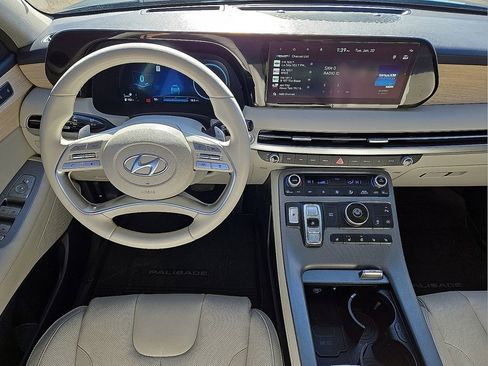 Used 2024 Hyundai Palisade Limited image 19