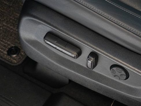 Certified 2023 Honda Odyssey Touring image 19