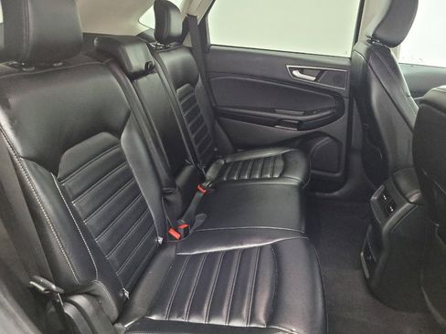 Used 2023 Ford Edge SEL image 19