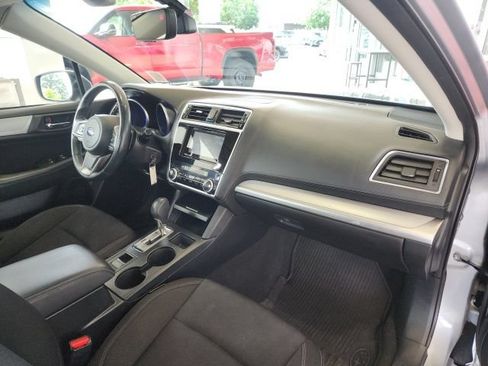 Used 2019 Subaru Legacy 2.5i Premium AWD/4WD image 23