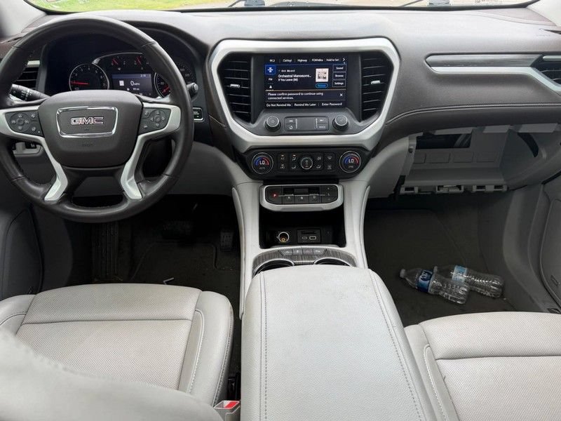 Used 2023 GMC Acadia SLT w/ Preferred Package AWD/4WD image 12