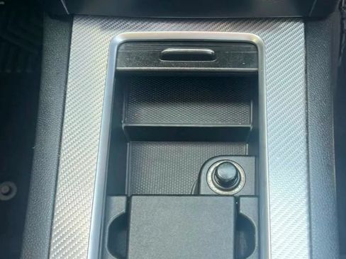 Used 2015 Mercedes-Benz GLK 350 2WD image 33