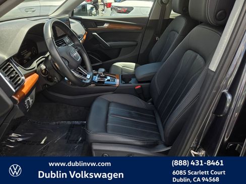 Used 2023 Audi Q5 2.0T Premium Plus w/ Premium Plus Package AWD/4WD image 16