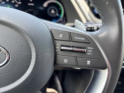 Certified 2023 Hyundai Sonata Limited FWD image 27