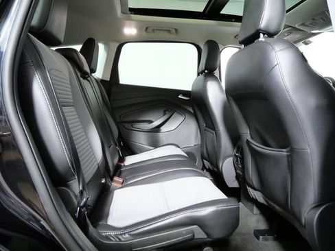 Certified 2019 Ford Escape Titanium AWD/4WD image 13