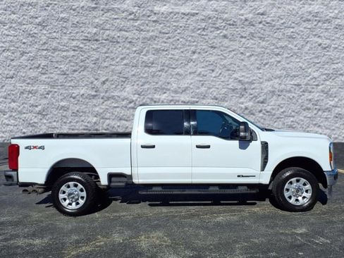 Certified 2024 Ford F350 XLT image 2