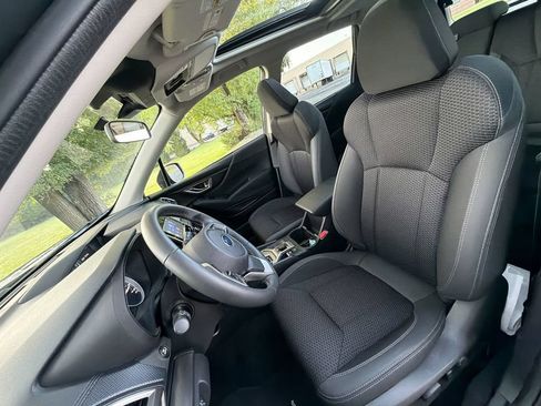 Certified 2023 Subaru Forester Premium AWD/4WD image 15