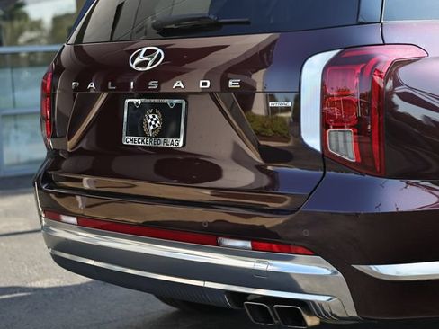 Used 2024 Hyundai Palisade Calligraphy AWD/4WD image 7