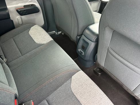 Used 2024 Ford Maverick XLT image 18