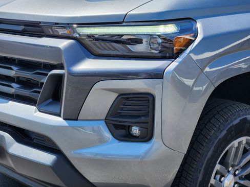 New 2025 Chevrolet Colorado LT w/ LT Convenience Package image 6