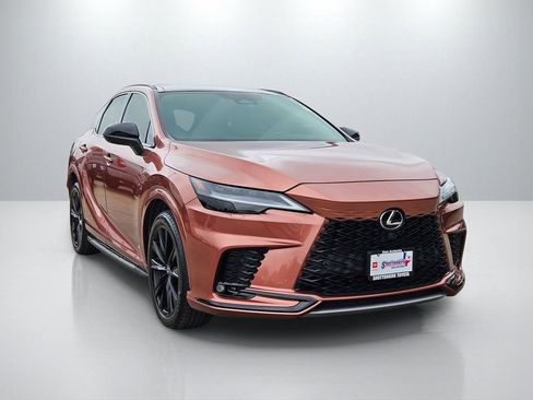 Used 2024 Lexus RX 350 FWD w/ Accessory Package (K3) image 3