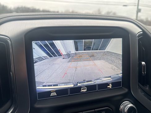 Used 2021 GMC Sierra 1500 SLT w/ SLT Premium Package image 25