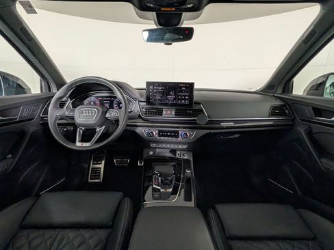 Used 2024 Audi SQ5 Prestige image 20