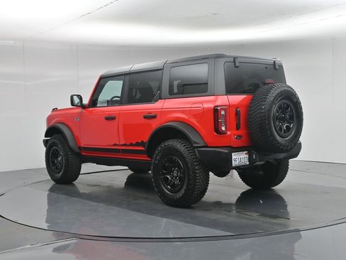 Certified 2023 Ford Bronco Wildtrak AWD/4WD image 7