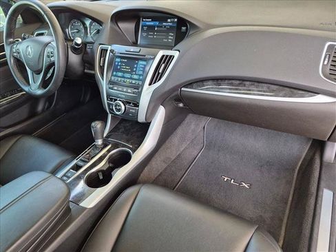 Used 2019 Acura TLX FWD image 22