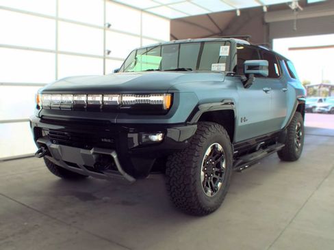 Used 2024 GMC Hummer EV 3X w/ Omega Edition AWD/4WD image 7