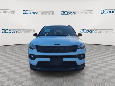 Used 2022 Jeep Compass Altitude w/ Convenience Group image 3