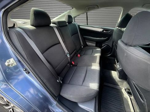 Used 2018 Subaru Legacy 2.5i Premium AWD/4WD image 24